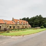Low Moor Lodge
